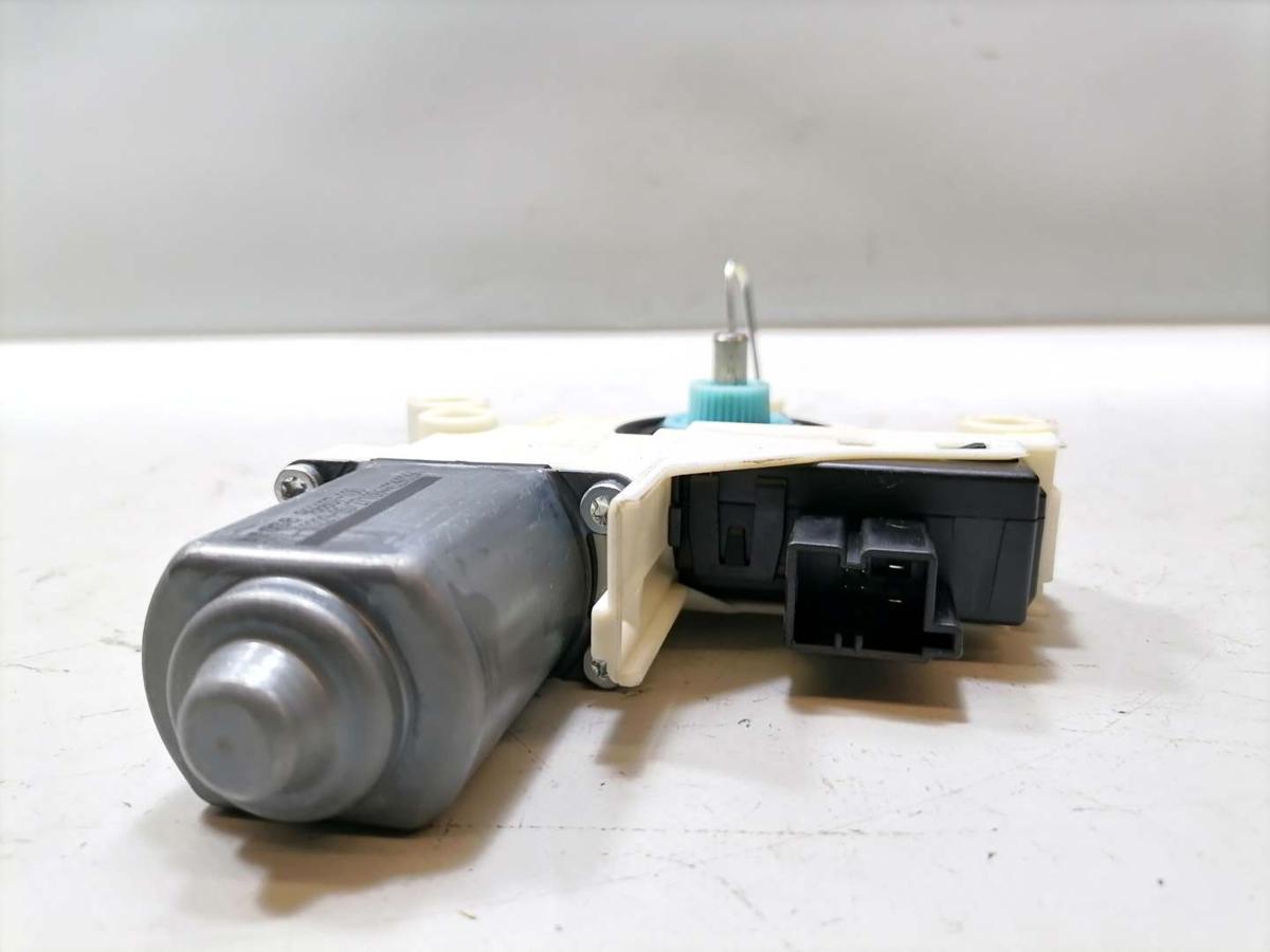 Audi A4 8K B8 original Fensterhebermotor hinten rechts Bj.2010